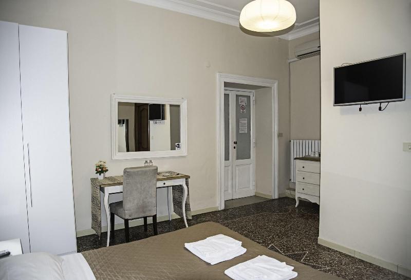 Baldassini Suites Rome Exterior photo