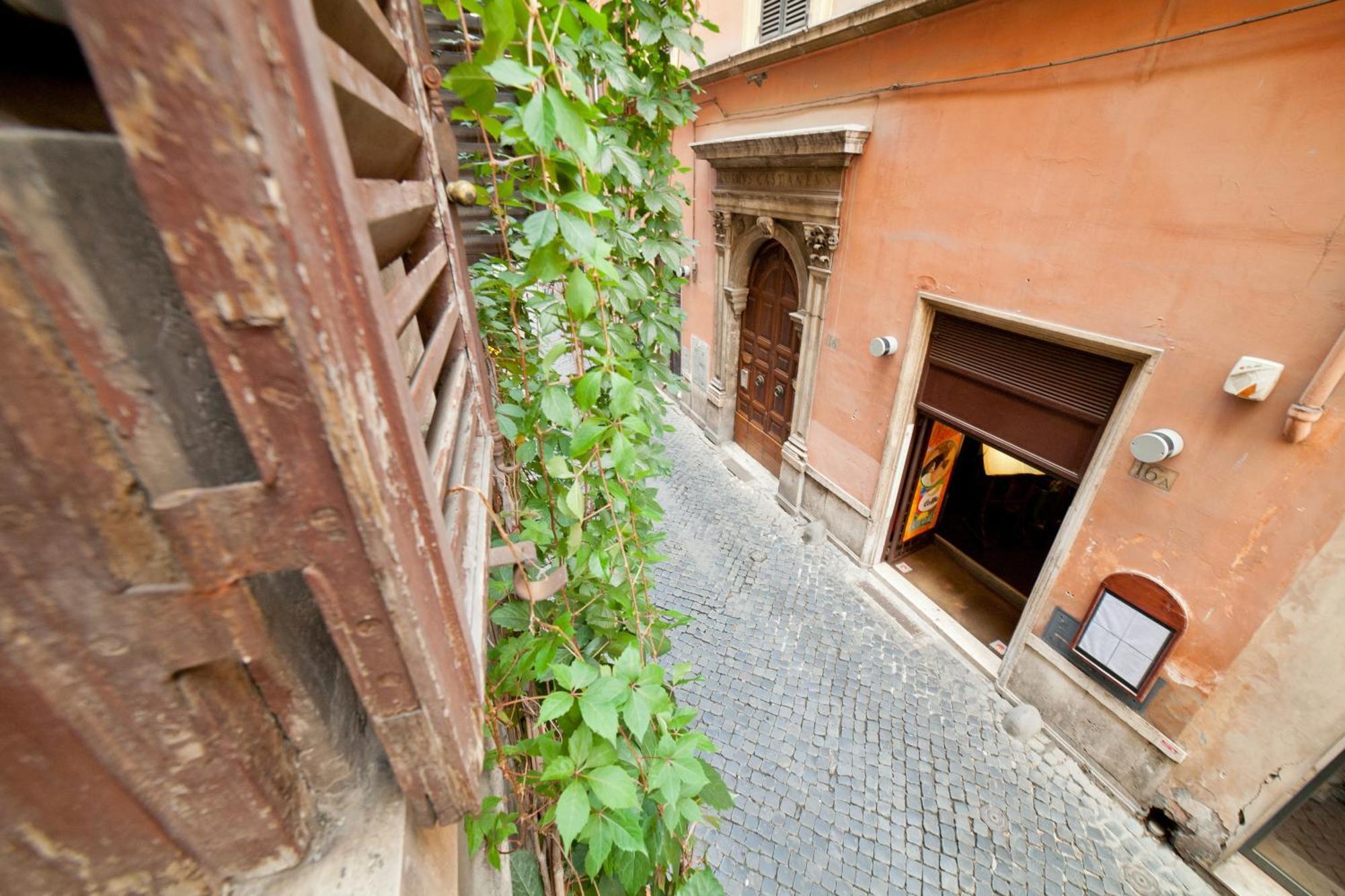 Baldassini Suites Rome Exterior photo