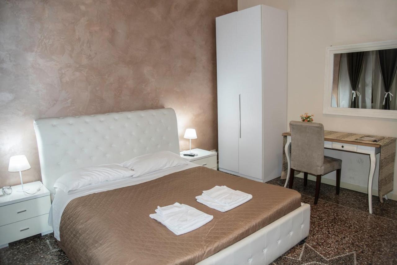 Baldassini Suites Rome Exterior photo