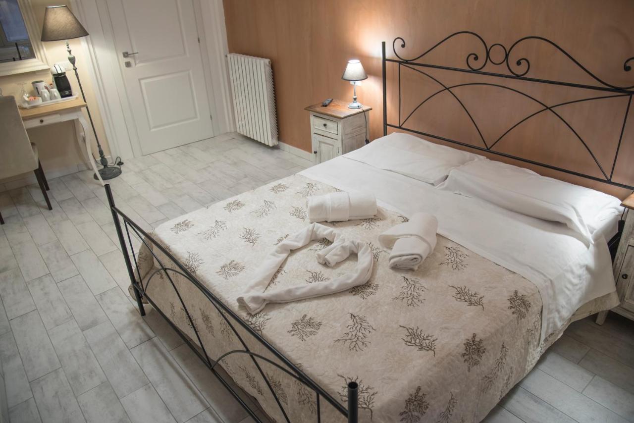Baldassini Suites Rome Exterior photo